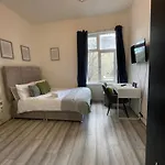 Camberwell Living Studio - Zone 2 London