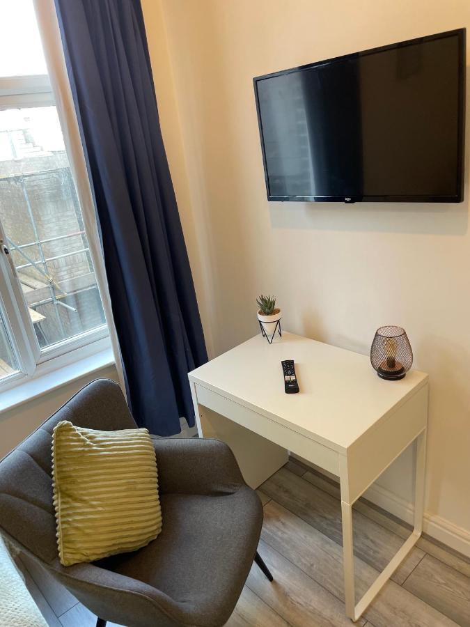Camberwell Living Studio - Zone 2 London