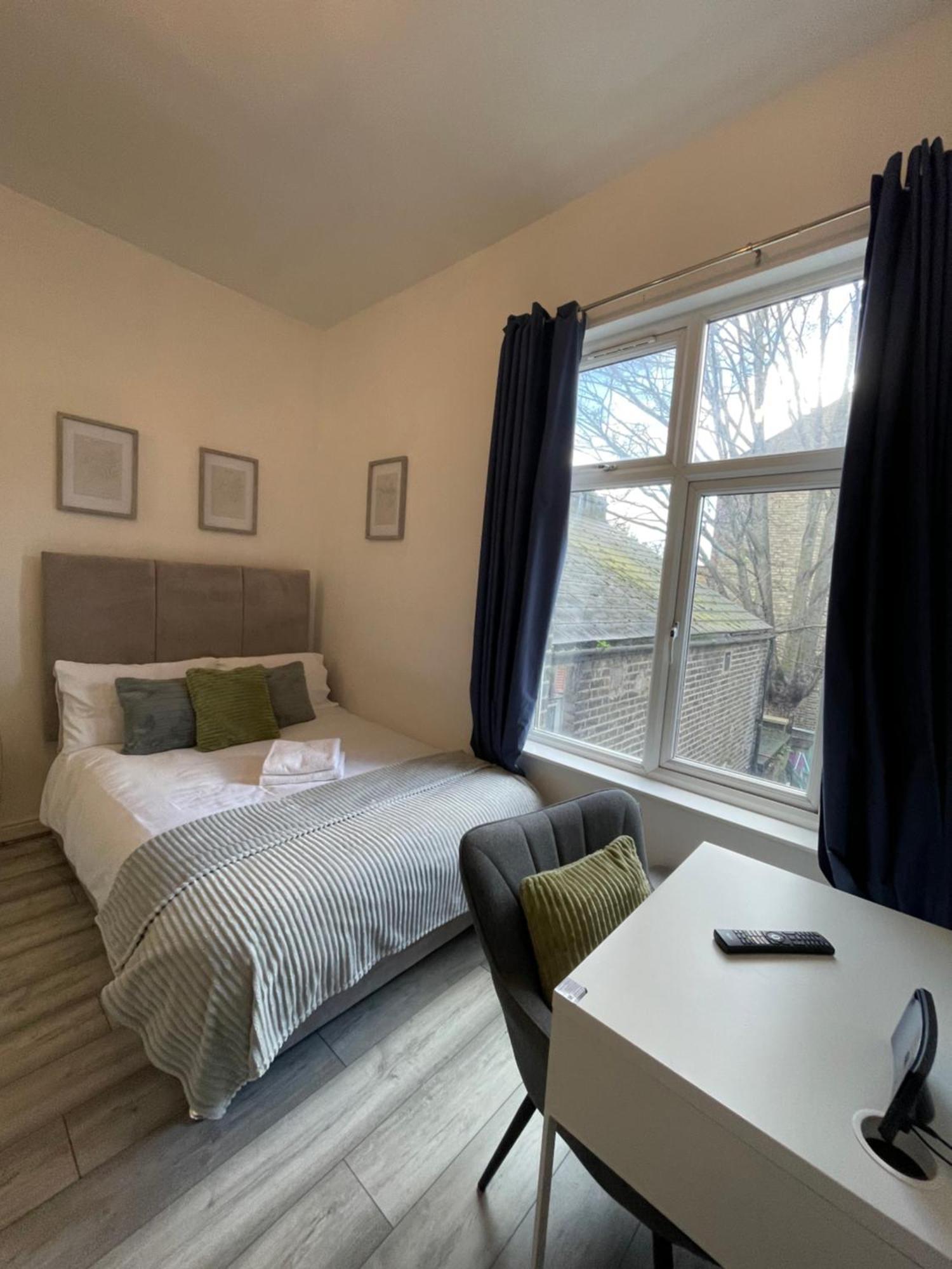 Camberwell Living Studio - Zone 2 * London
